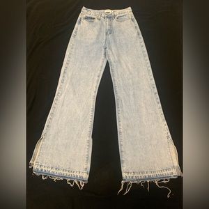 Flared Jeans (Light Washed)